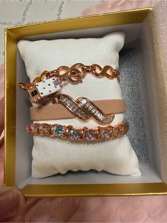 Jewelry - The Gem Society Gold Jewelry Box